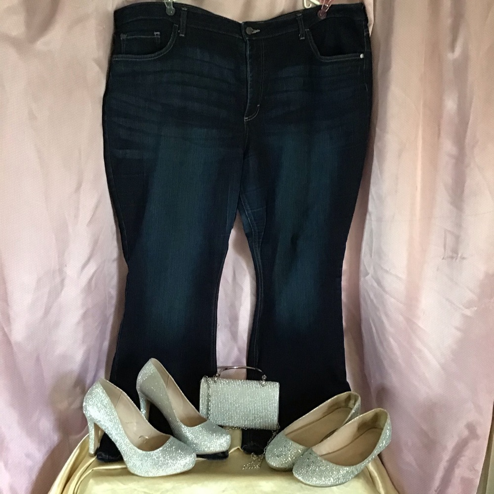 🛍👖🔥 2for$40 Plus Size Blue Jeans 🔥👖🛍
